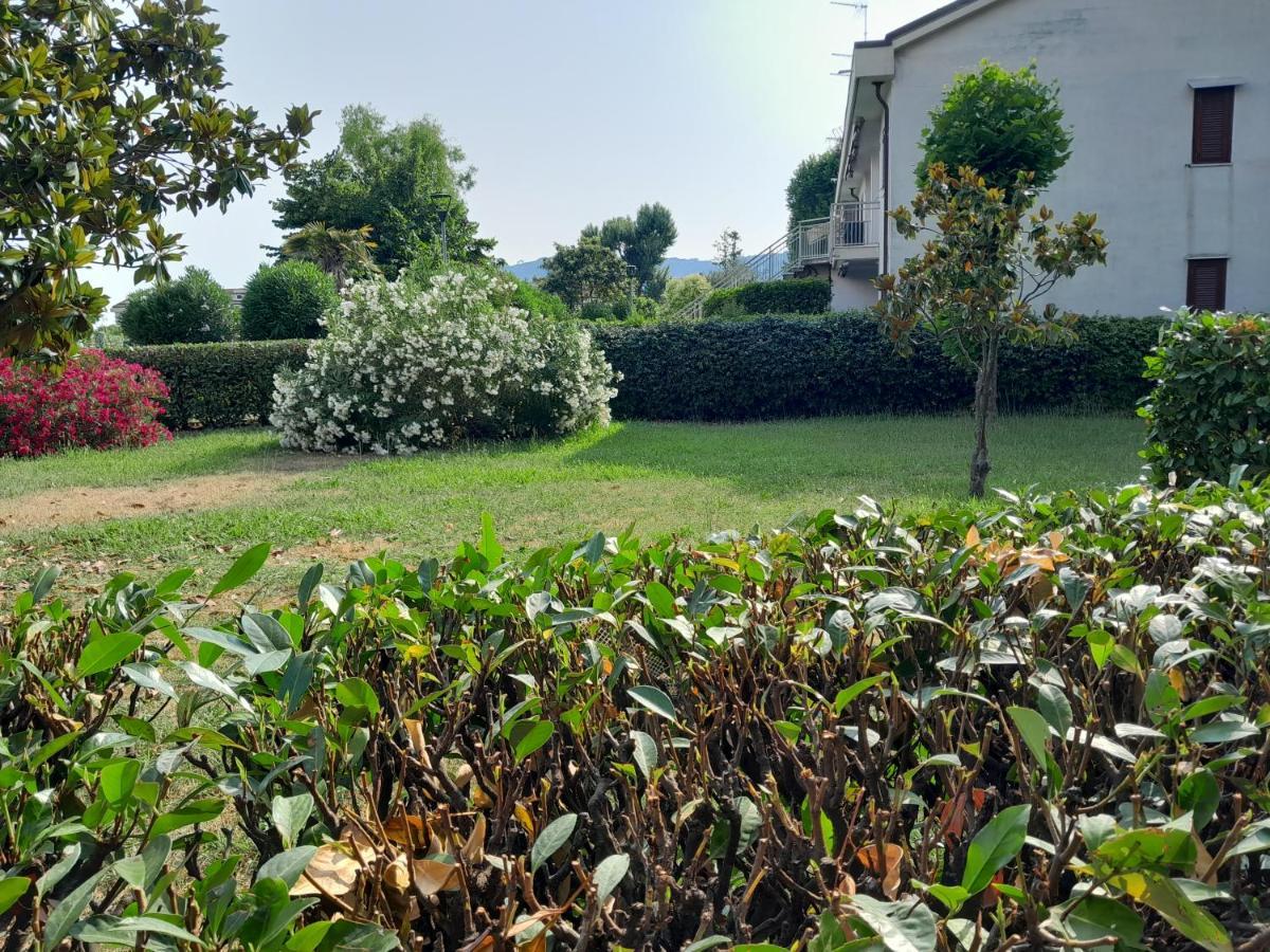 Tra Cinque Terre E Versilia Apartment Marinella di Sarzana Bagian luar foto